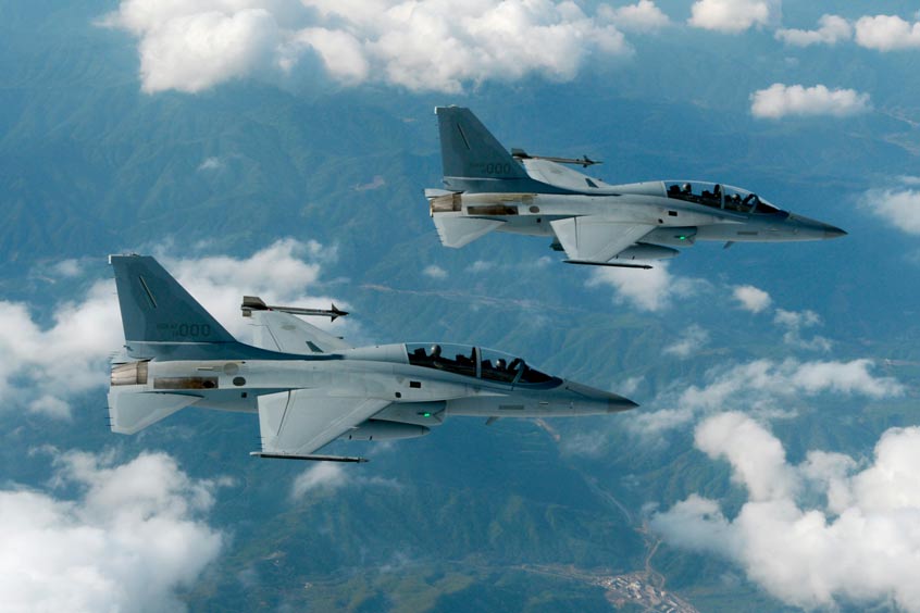 Cobham Mission Systems will deliver an air refuelling probe solution for the KAI FA-50 advanced jet aircraft.