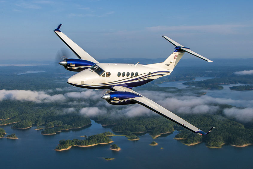 King Air 260 in flight. (Photo: Textron Aviation)