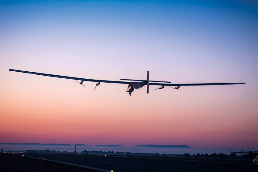 Skydweller aircraft ascends at sunrise for flight test. (Photo: Skydweller)
