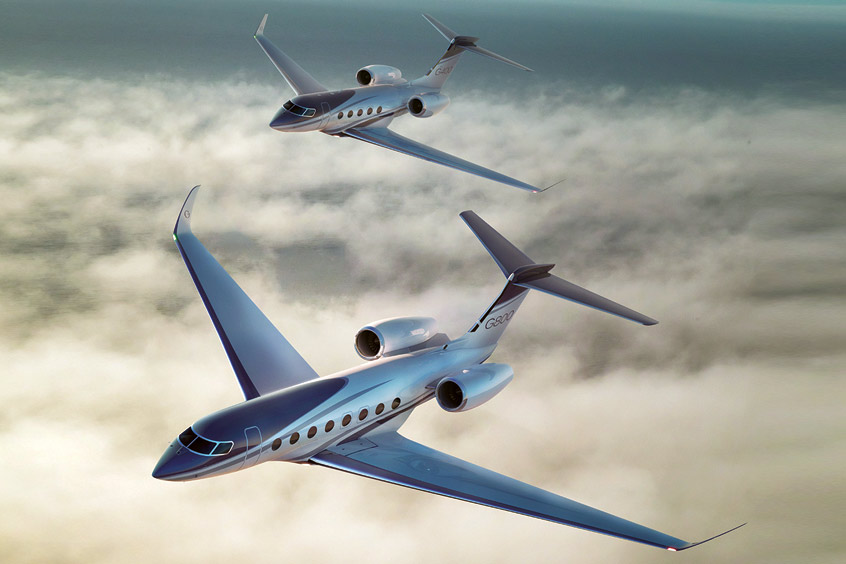 Gulfstream introduces the G800, its longest range aircraft and the G400 in the large cabin aircraft class.