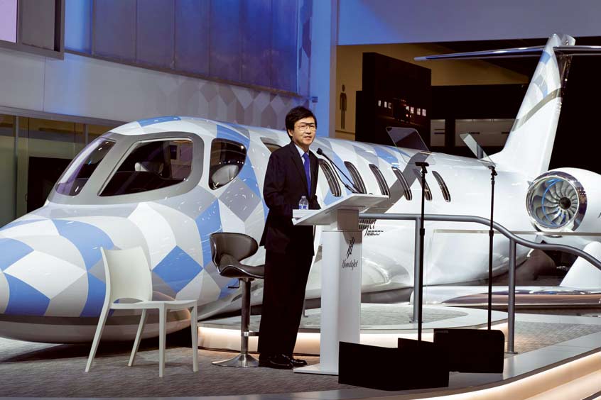 The HondaJet 2600 Concept is a light jet with trans-continental capability.