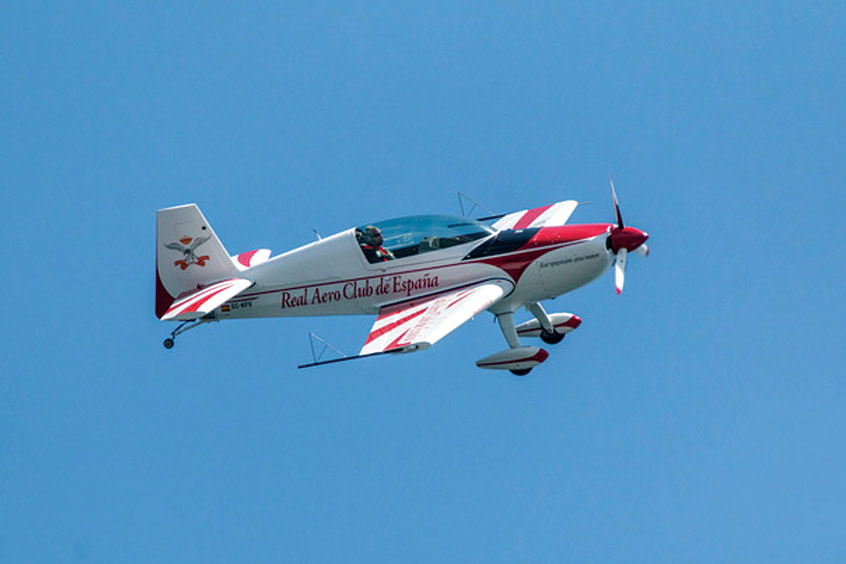 Extra EA-200