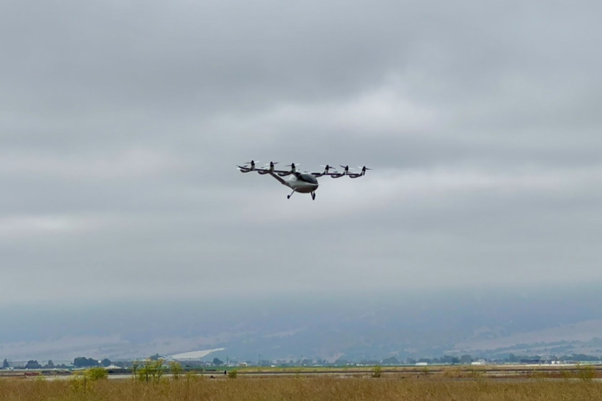 Archer's Maker demonstrator aircraft in flight.