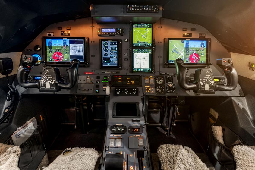 The Pilatus PC-12 had previously been operated using factory-installed Bendix King EFS 50 EFIS systems and legacy avionics equipment.