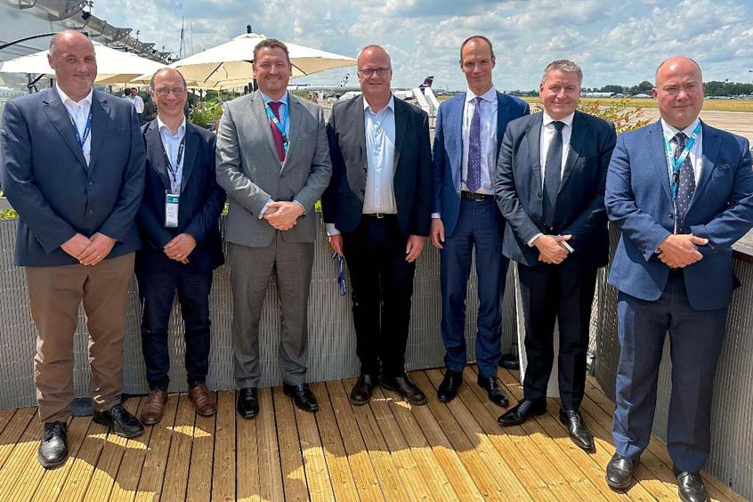 Solvay and Zotefoams representatives at the signing event. Solvay and Zotefoams have signed a long-term supply agreement for Solef® PVDF to be used in high- performance closed-cell foams for a wide range of lightweighting aircraft interior applications. (Photo: Solvay, PR086) 