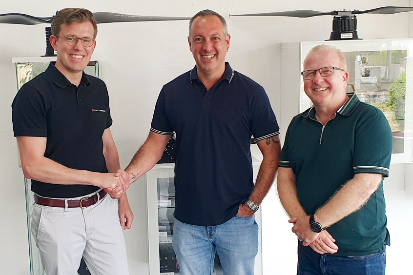 Bastian Greiner (CEO of Plettenberg), Simon Bendrey (Head of Design at Dufour Aerospace) and Darren McDonald (Head of Quality at Dufour Aerospace).