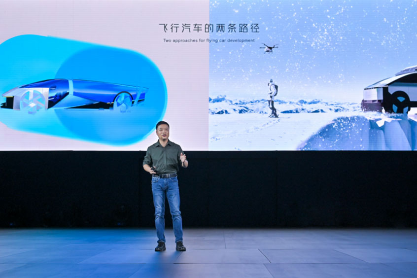XPENG Tech Day 2023 – Xiaopeng He unveiling the modular flying car