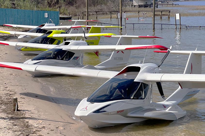 The ICON A5 amphibious aircraft meets the certification standard of the FAA.