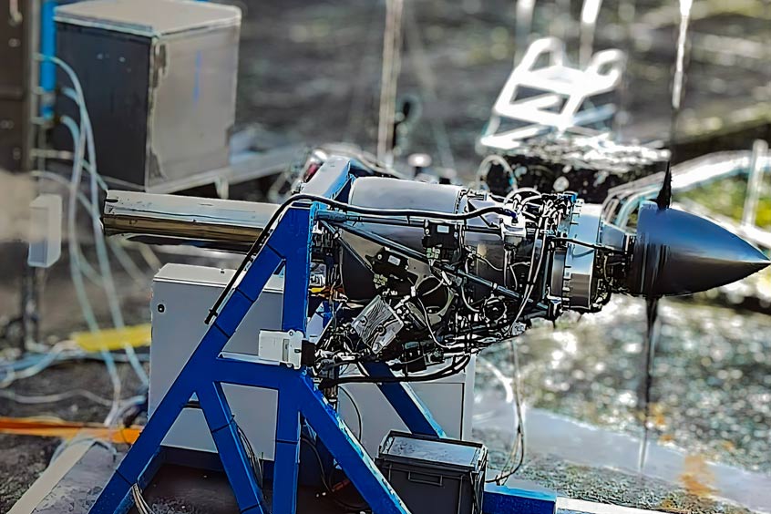 This first experiment used a Turbotech TP-R90 regenerative turboprop engine to show that previously proven internal combustion technologies can be converted into a working zero-carbon solution for general aviation.