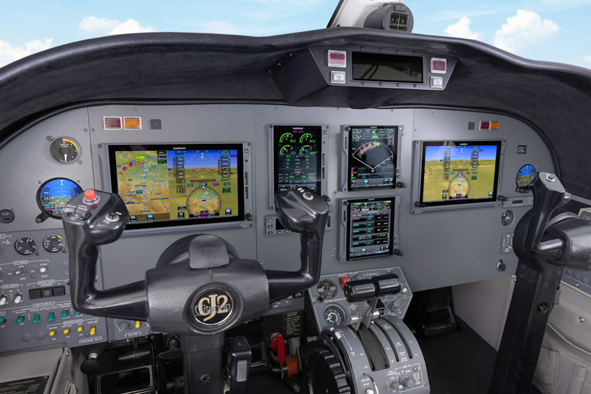 The Garmin CJ2 cockpit experience includes fully coupled descent VNAV with GFC 600, GWX 8000 StormOptix weather radar and the PlaneSync connected aircraft management system.