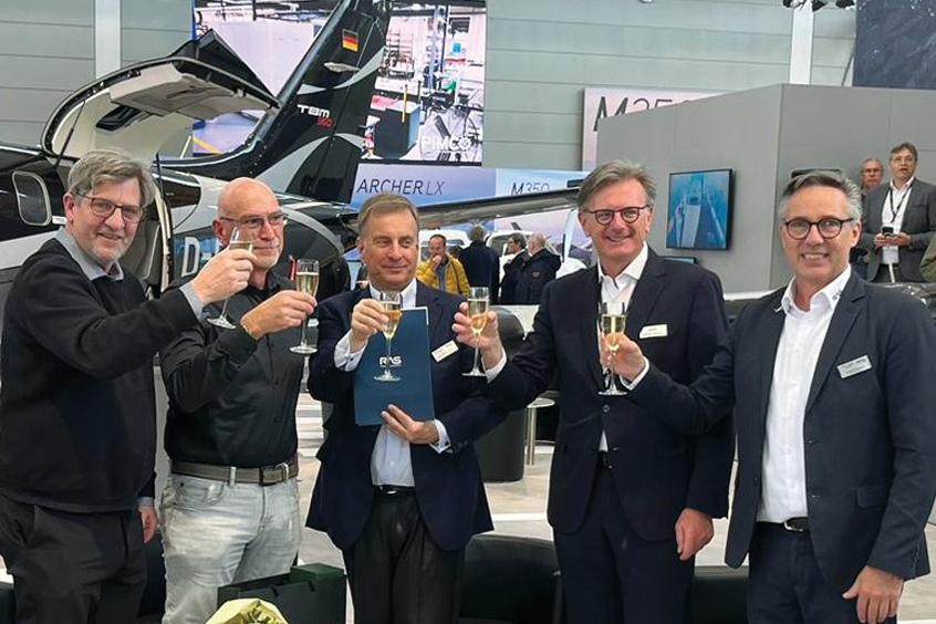 Hubert Kristen and Peter Dirkorte, owners of the TBM 960 on display at AERO Friedrichshafen, celebrate their new order with Johannes Graf von Schaesberg, CEO of Rheinland Air Service; Nicolas Chabbert, CEO of Daher’s Aircraft Division; and Frank Prochaska, Director of TBM Sales at Rheinland Air Service.