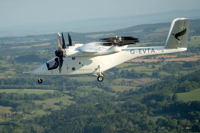 Simon Davies successfully piloted the aircraft.