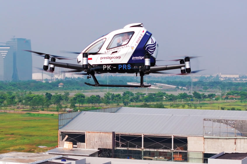 The EH216-S offers point-to-point travel without the need for airport runways, aiming to reduce urban congestion.