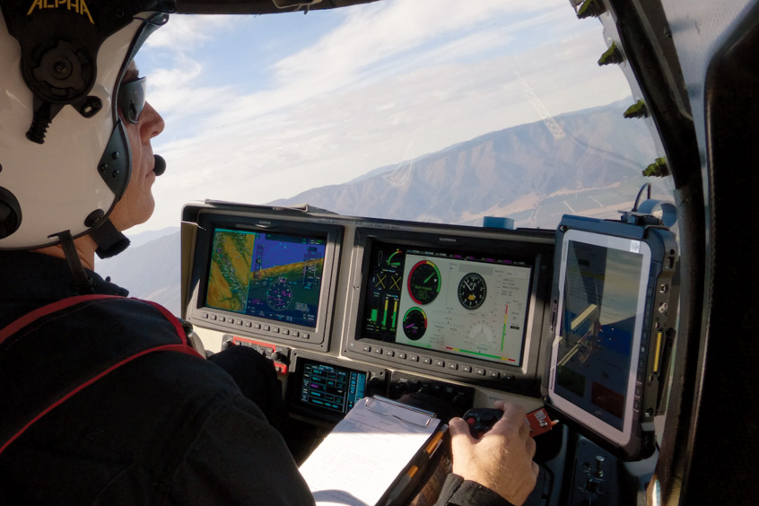 A look inside the cockpit of Midnight during the record flight