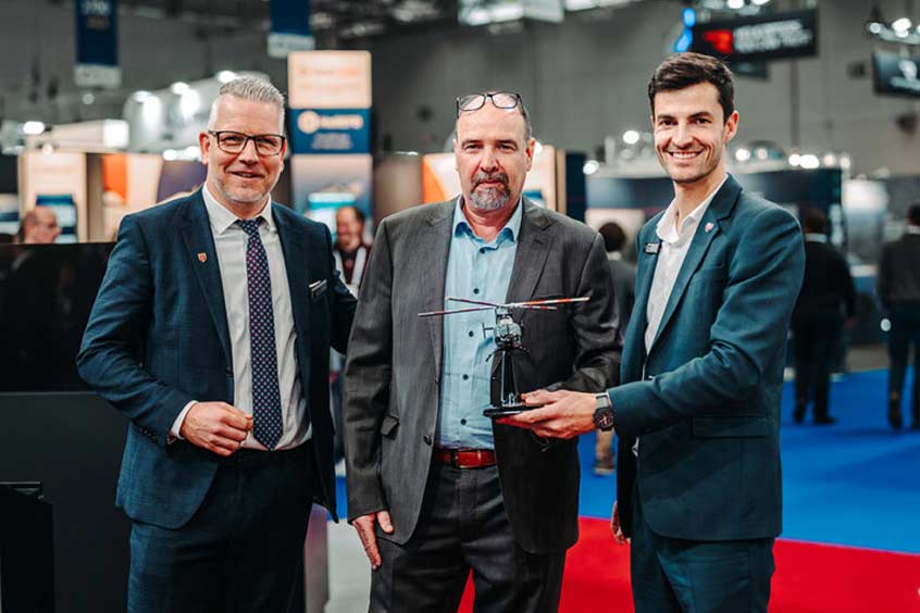 Bell Central Europe regional sales manager Daniel Hoegemann, Centaurium CEO Ivan Schmidhalter and Bell MD Europe Robin Wendling.