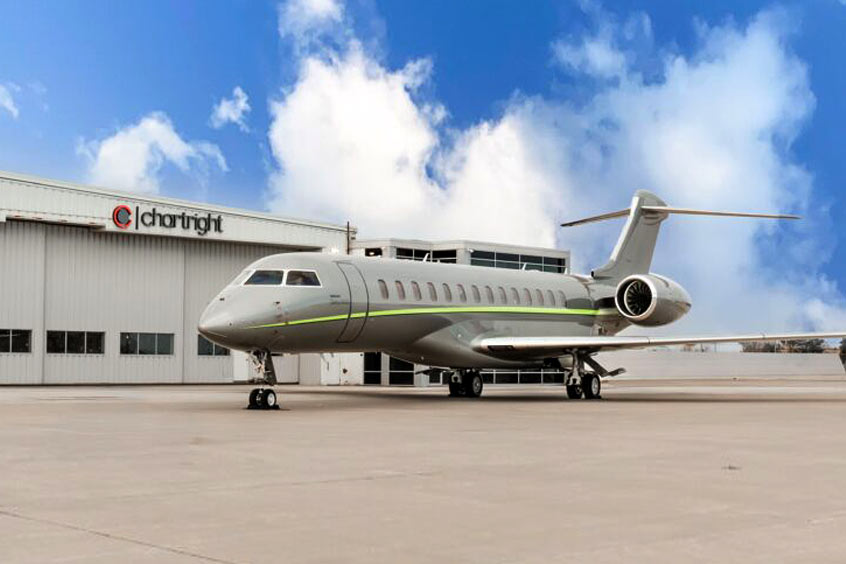 The jet offers unparalleled performance.