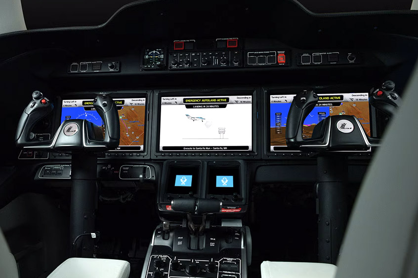 Emergency Autoland enables the HondaJet Elite II to autonomously select an airport, fly an approach and land to a full stop if the pilot is incapacitated.