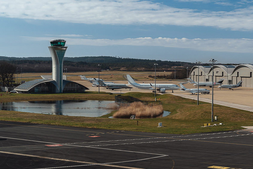 The Flight Pro International (FPI) mission is to become a 24/7 global extension of private aviation ﬂight departments of all sizes, regardless of trip, aircraft, or destination types.