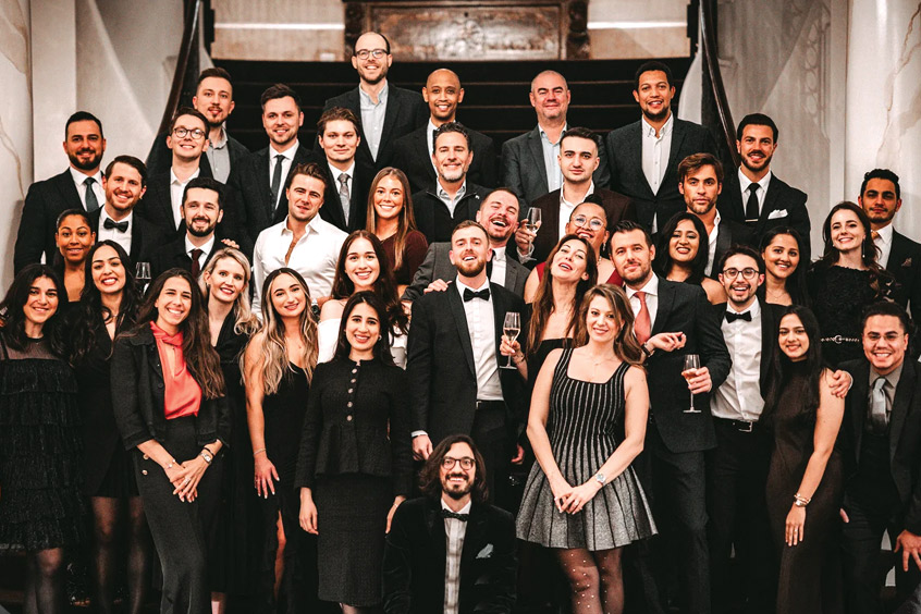 Simply Jet has grown into a company with nearly 50 team members based in Lausanne, London, Paris and Zurich.