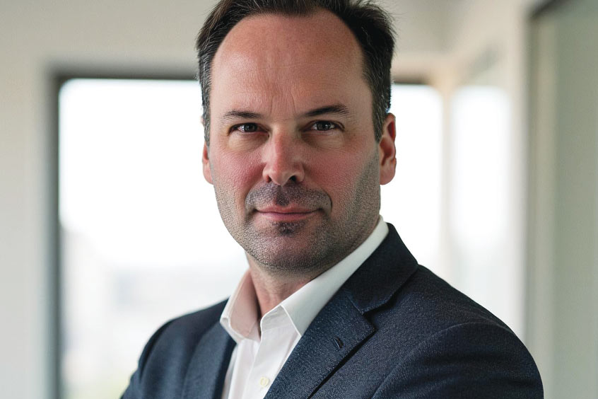 Business Air CEO Daniel Kearns works directly with Texan corporations.
