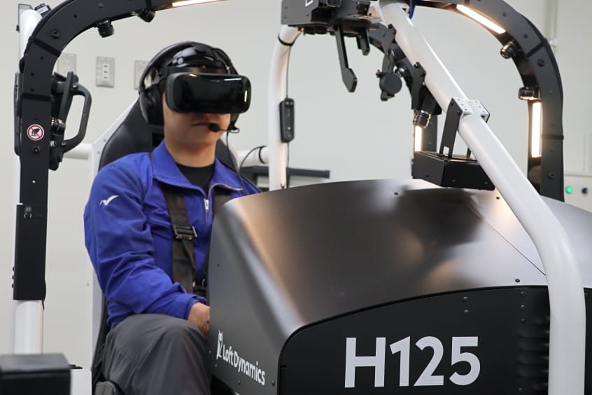 The device features a very high level of realism.