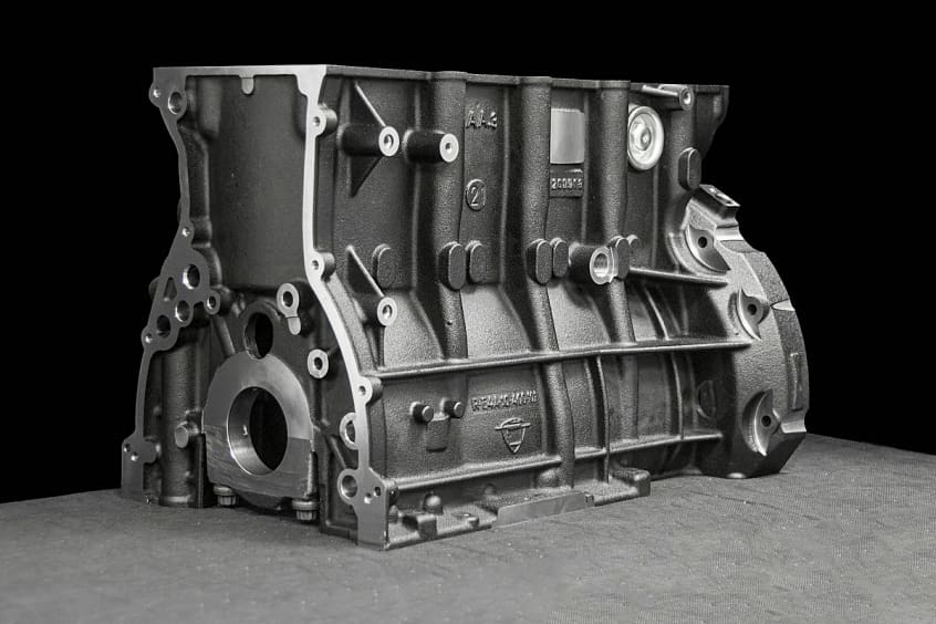 Austro AE300