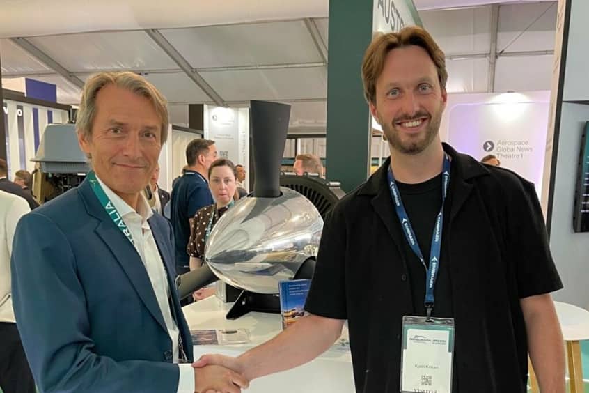 Dovetail Electric Aviation CEO David Doral with Kjetil Kriken, CEO of Ludens Aviation.
