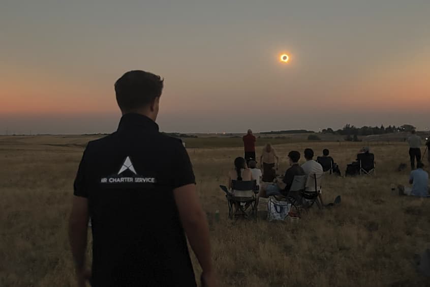100 per cent totality was viewable in Spain.
