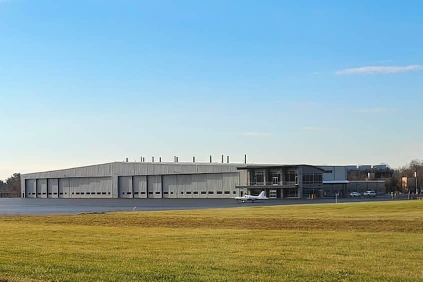 The longest runway on site stretches to 6,000 ft.