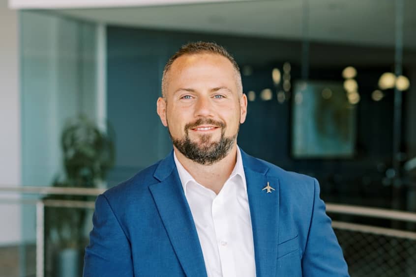 Adam Barron's extensive background spans both military defence and corporate aviation.
