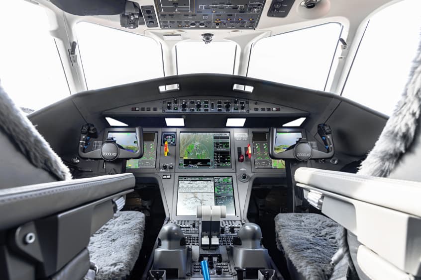 Falcon flight decks are being comprehensively standardised.