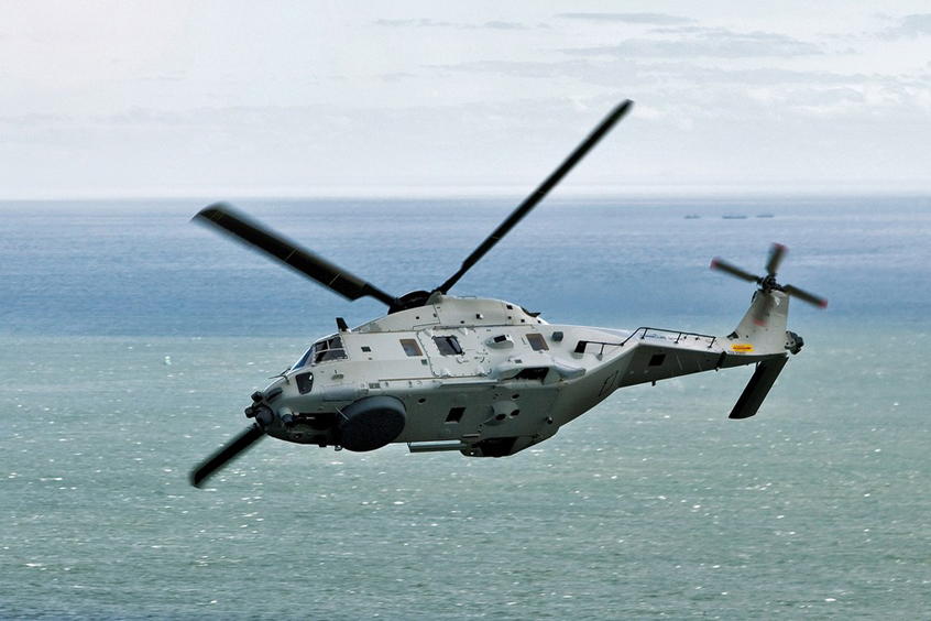 The NH90 Sea LION carries improved communications equipment, which means that it can be used in international air space under network centric warfare conditions.