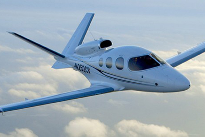 818 Cirrus Vision SF50